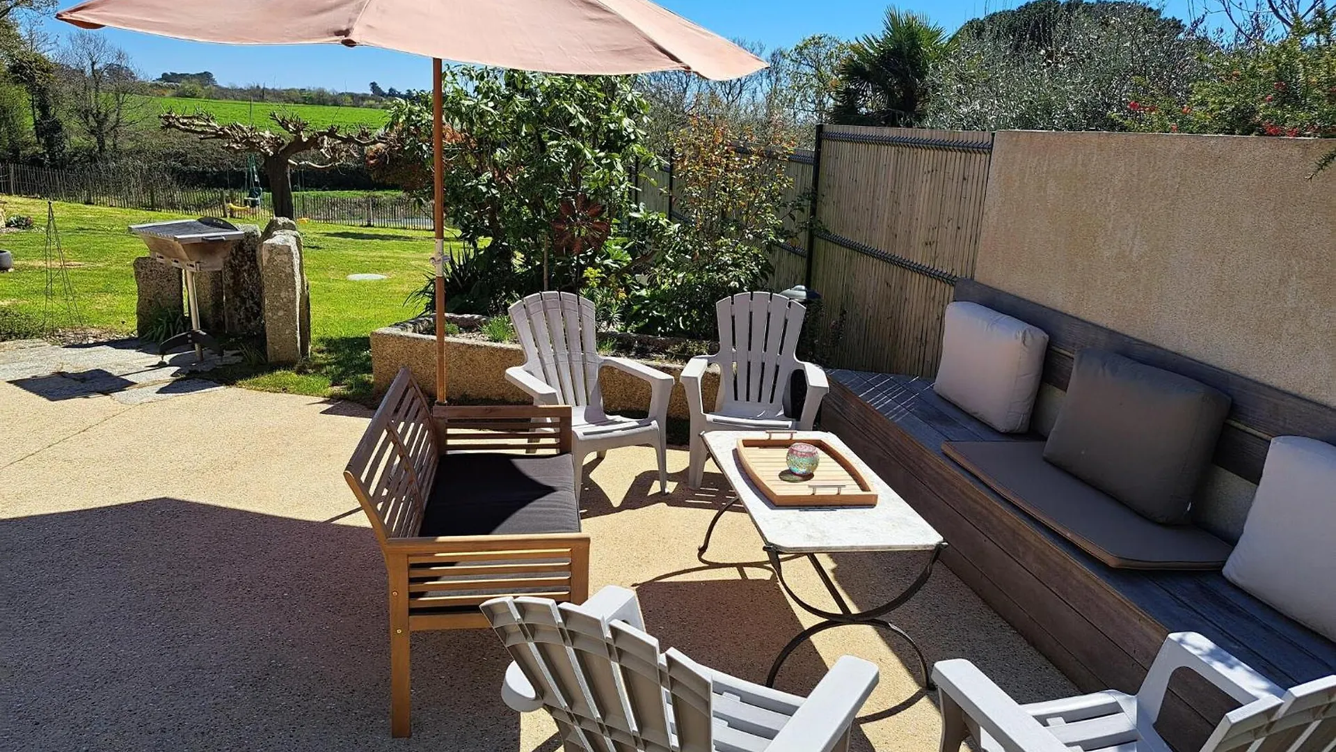 Holiday home Farmhouse Near Tregunc Beach France